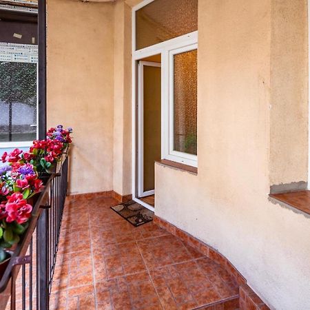 2 Rooms Central Anna Apartment Lviv Exterior photo